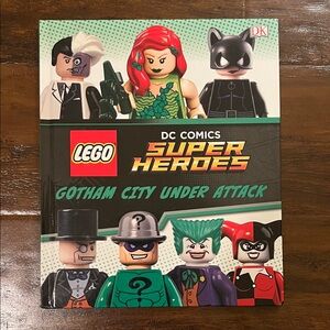 5 /$10 Kids Picture Book | LEGO DC Comics Super Heroes: Gotham City Under Attack